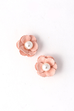 Pearl Centered Stud Flower Earring 5ECI1